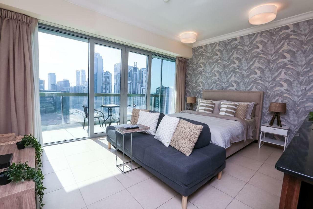 Апартаменты Prime Retreats - Downtown Дубай Экстерьер фото